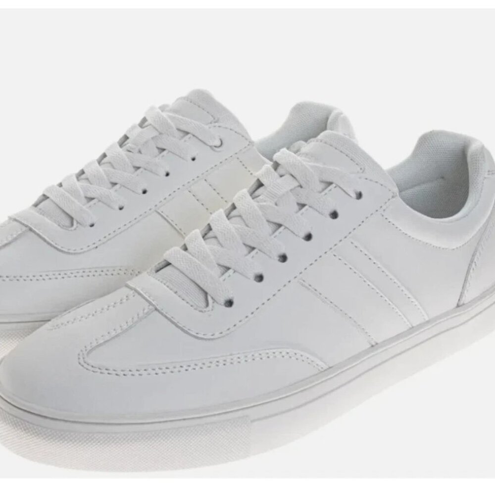 Perry Ellis Portfolio Classic Men's Size 12 White Lace-Up Sneakers New In Box